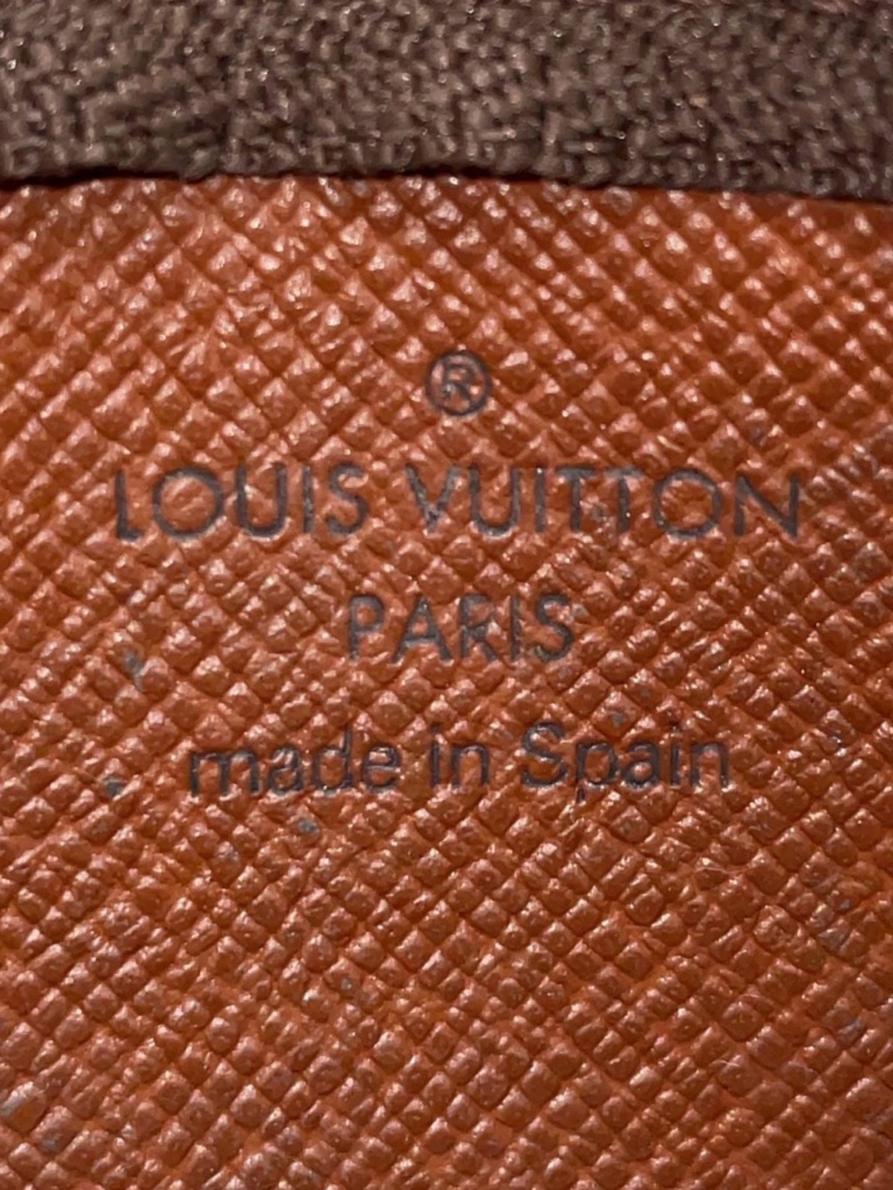 ✨🛍️ Louis Vuitton Monogram Pochette Cles Key Pouch - Picture 5 of 6